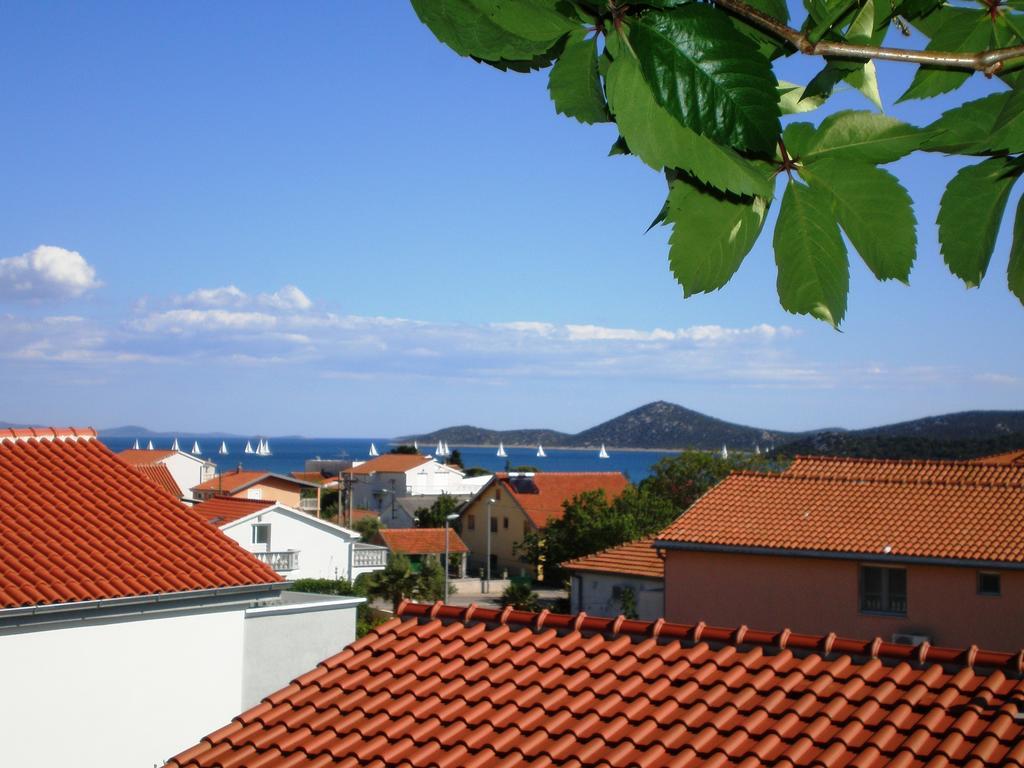 Apartamento Oaza Tribunj Sea View Habitación foto